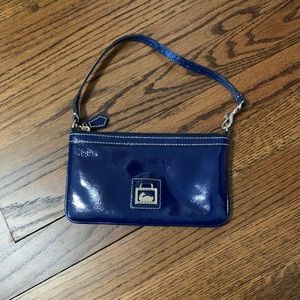 Dooney & Bourke small navy purse